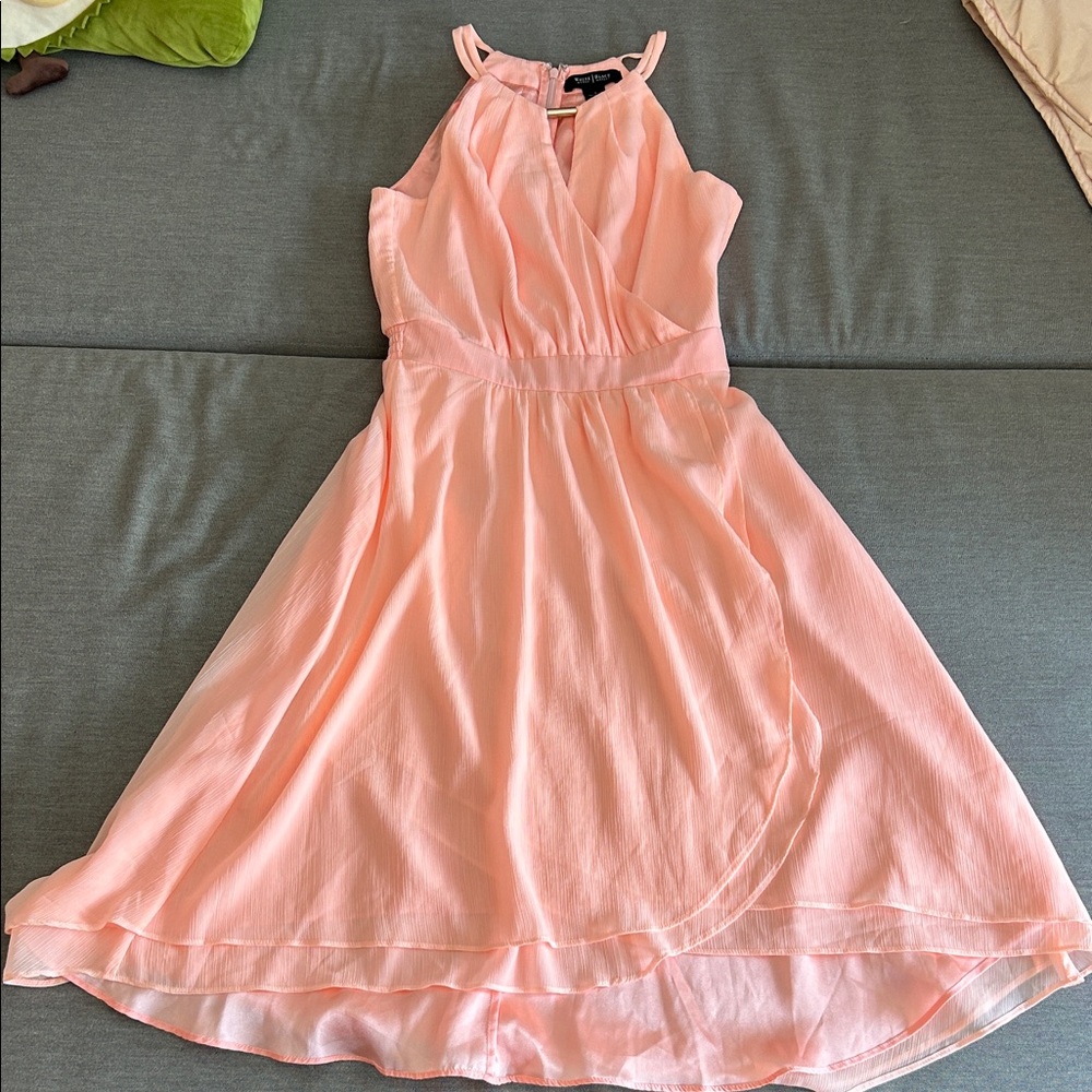 White House Black Market Peach Sleeveless Top